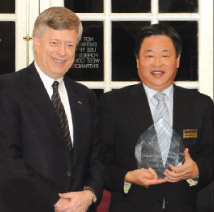 Mark A. Nordenberg (left) with Frank Gaoning Ning